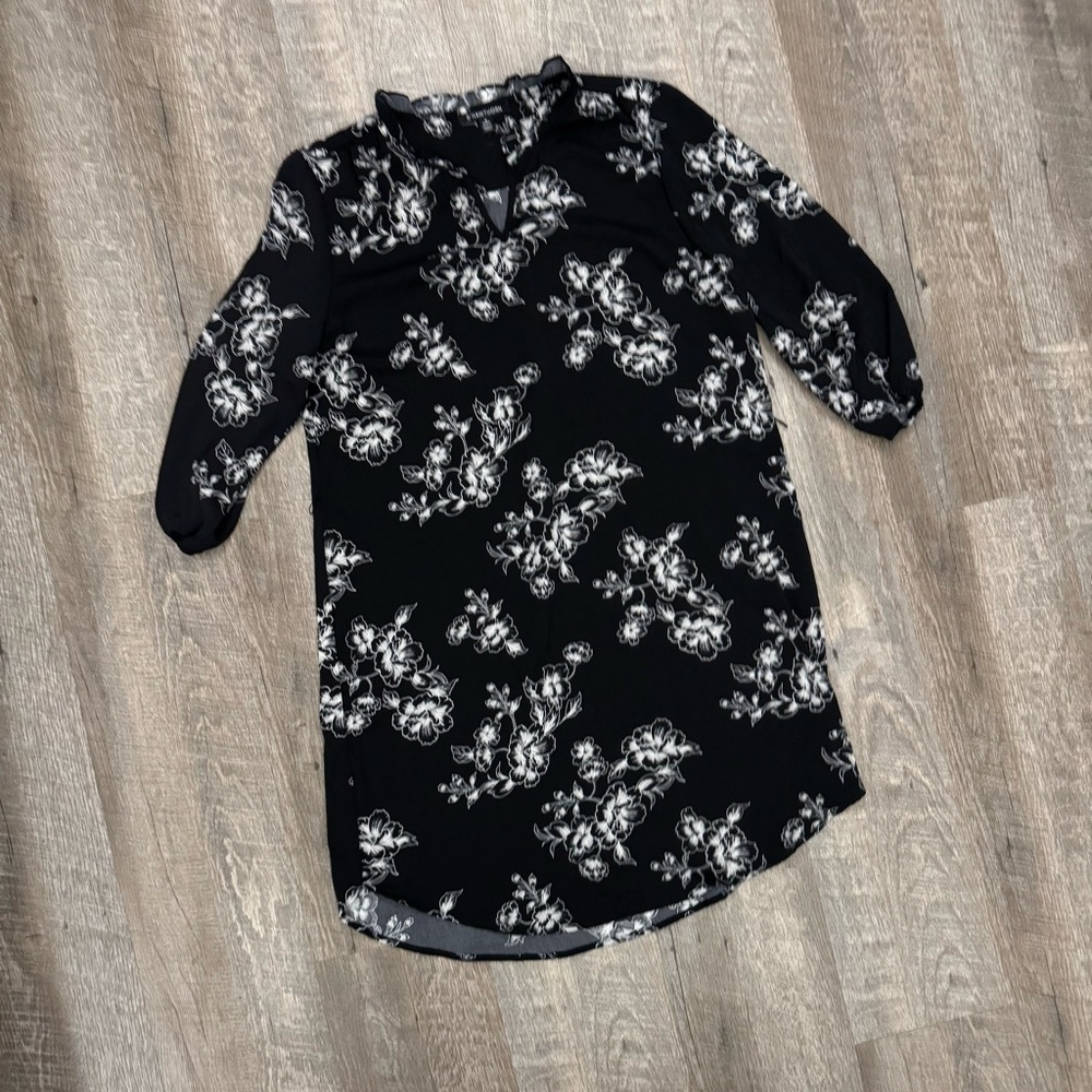 41 Hawthorne Black Floral Shirt Dress Sz M Petite